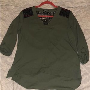 ☘️St. Patty’s Ready☘️ Express blouse